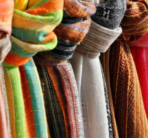 Типы текстильных тканей — различные типы тканей и узоры